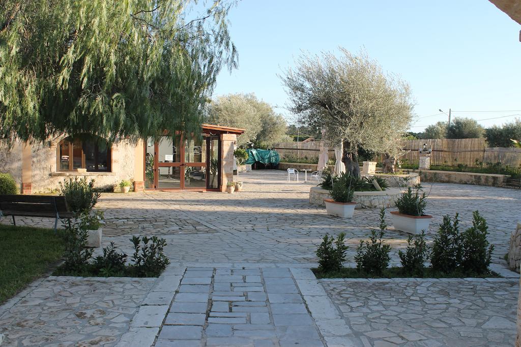 B&B Casale Siciliano Di Miryam Tiralongo Avola Buitenkant foto