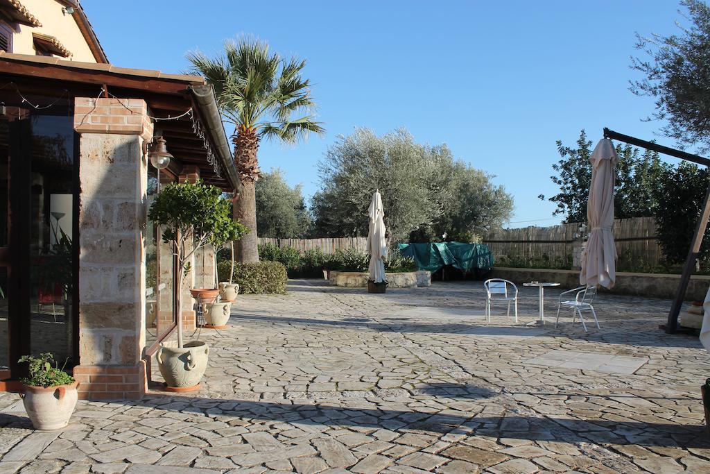 B&B Casale Siciliano Di Miryam Tiralongo Avola Buitenkant foto