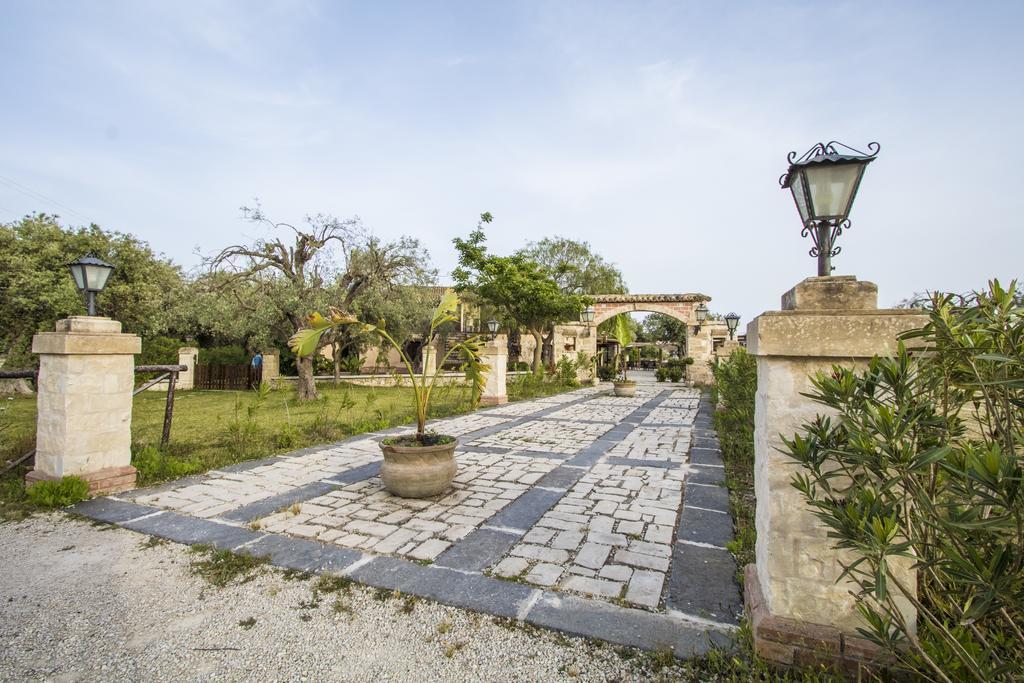 B&B Casale Siciliano Di Miryam Tiralongo Avola Buitenkant foto